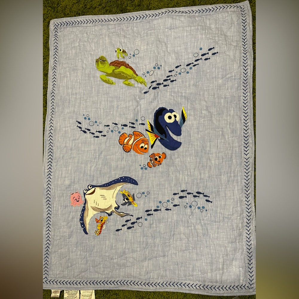 Pottery Barn Finding Nemo Blue Quilt. Crib or toddler bed size